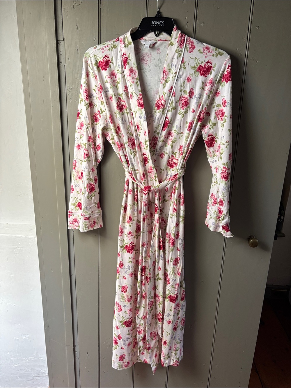 Charter Club White Floral Tie-Waist Robe with Pink Rose Print